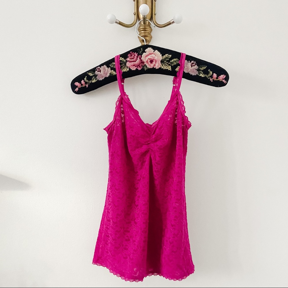 ๐ DONATED ๐ LA SENZA Sheer Lace Tank Bundle - Picture 1 of 2